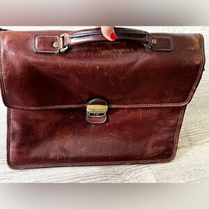 Vintage 100% leather briefcase made in Spain 🇪🇸